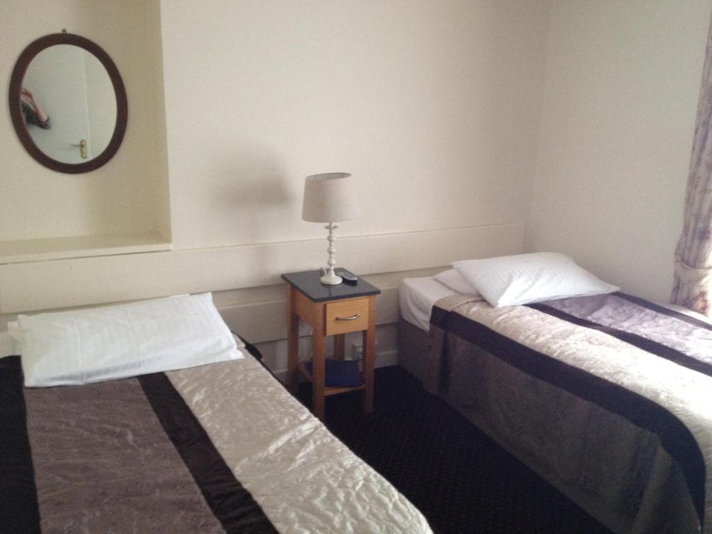 فندق كوركفي  Killarney House Western Road الغرفة الصورة