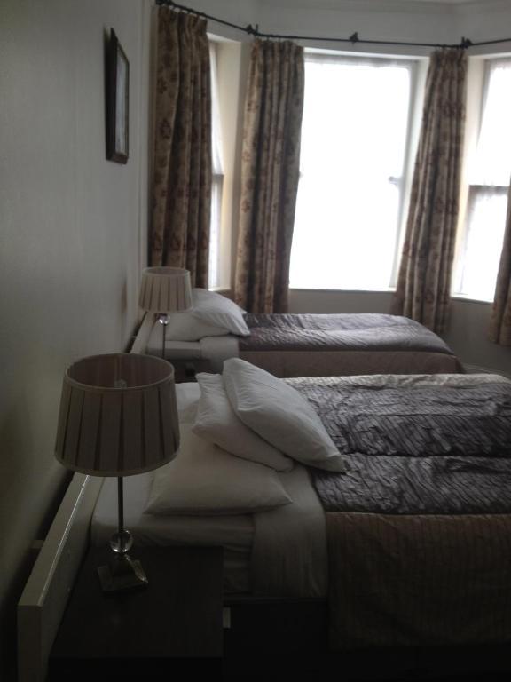 فندق كوركفي  Killarney House Western Road الغرفة الصورة