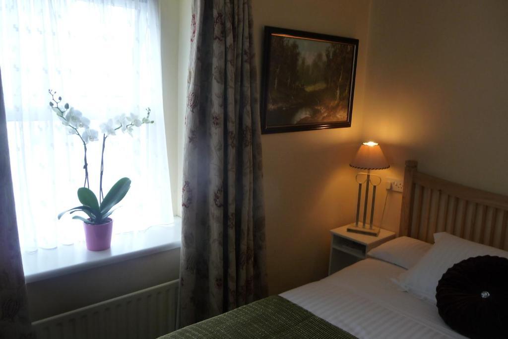 فندق كوركفي  Killarney House Western Road الغرفة الصورة