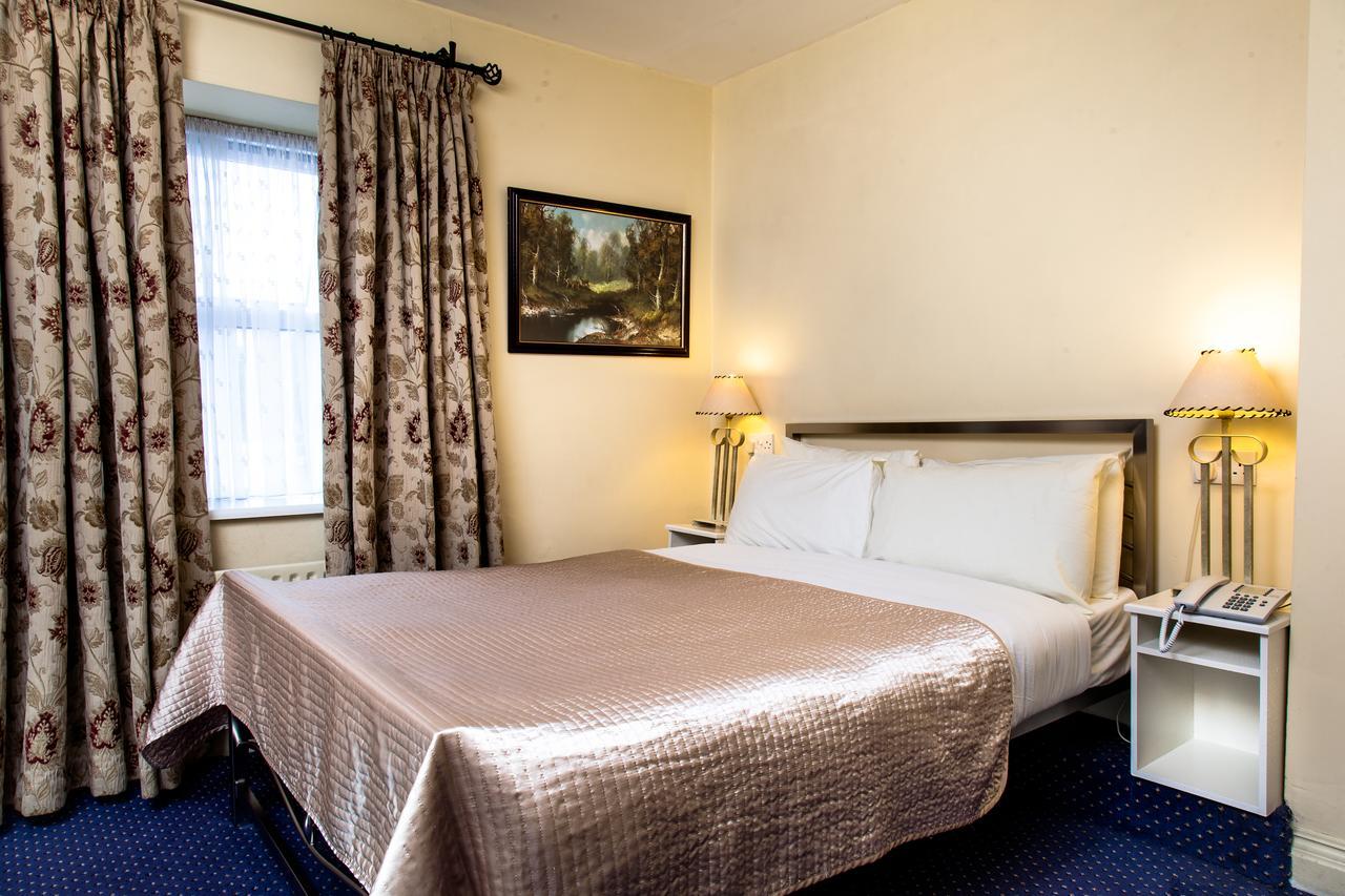 فندق كوركفي  Killarney House Western Road المظهر الخارجي الصورة